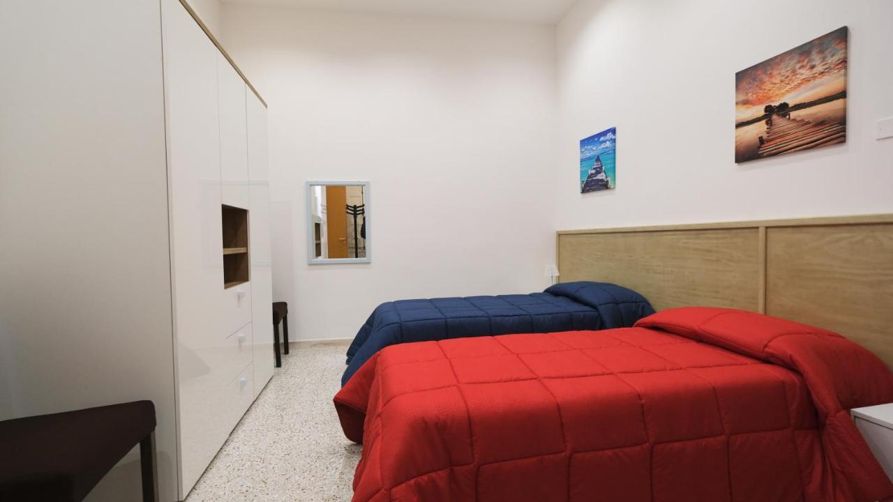 Ferienwohnung Bilocale Porta Napoli Brindisi Exterior foto